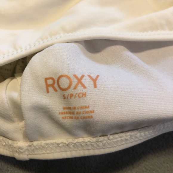 Roxy Ivory Flutter Crochet Flounce Bikini Top - Picture 4 of 4